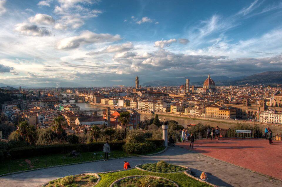 Week 2 in Italy: Classes, Piazzale Michelangelo & Pisa